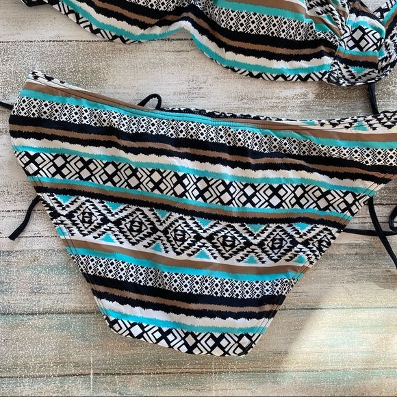 VENUS Tribal Print Black and Turquoise Bikinis size 8 - Picture 5 of 9